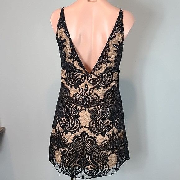 Free People Free People Night Shimmers Lace Sequined Babydoll Dress Size XS / US 0-2 / IT 36-38 - 6 Thumbnail