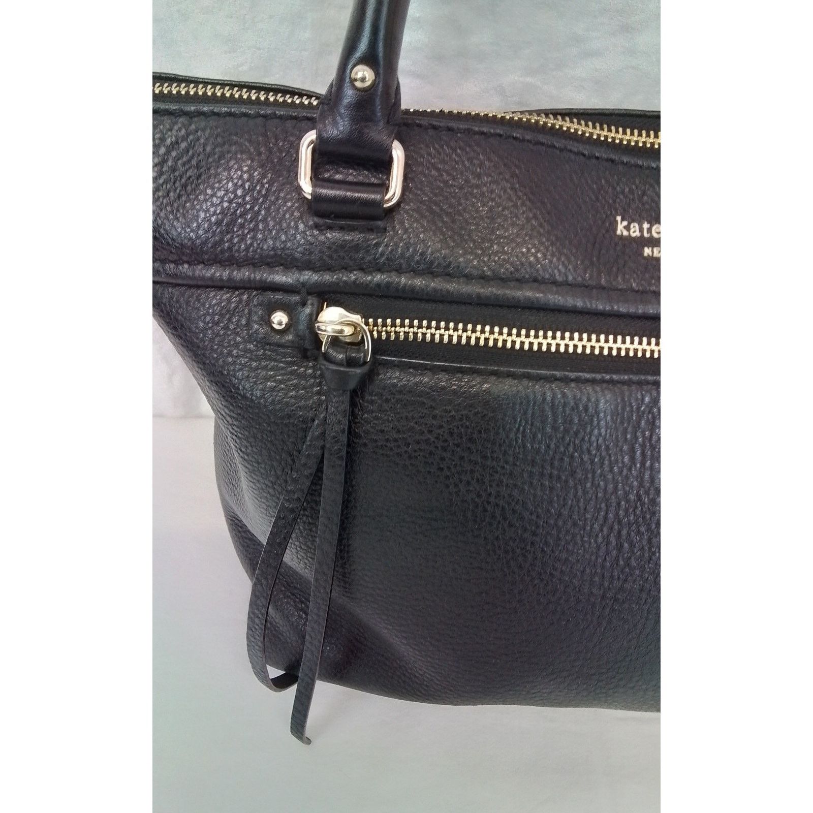 Kate Spade Kate Spade Leather Handbag Purse Black Gold Top Handle Size ONE SIZE - 9 Thumbnail