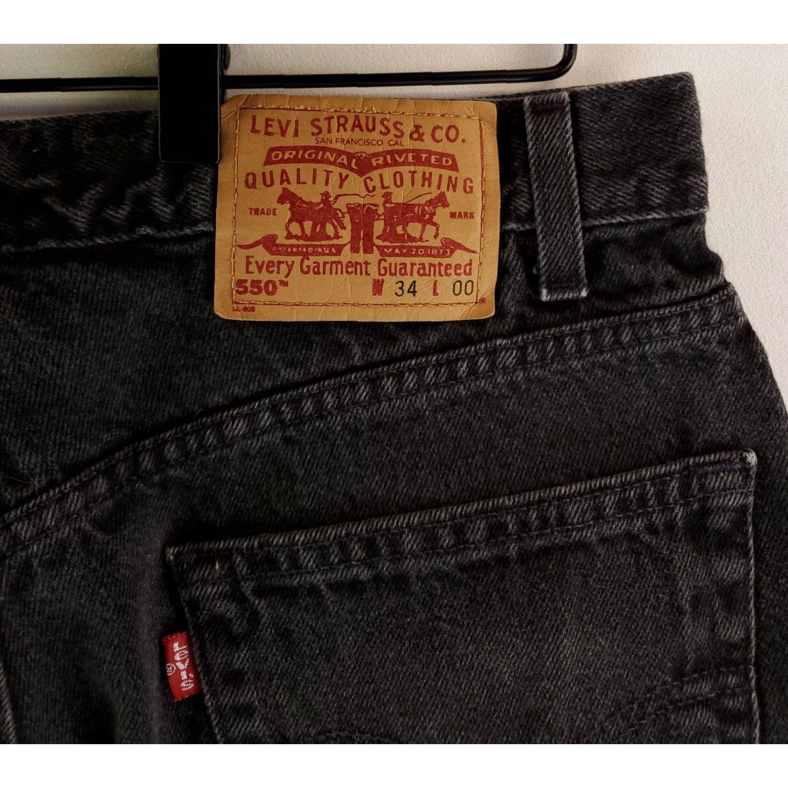 Levi's VINTAGE Levi's 550 Denim Shorts Black Mens 33 90s VTG 34 (33 Actual) Size US 33 - 2 Thumbnail