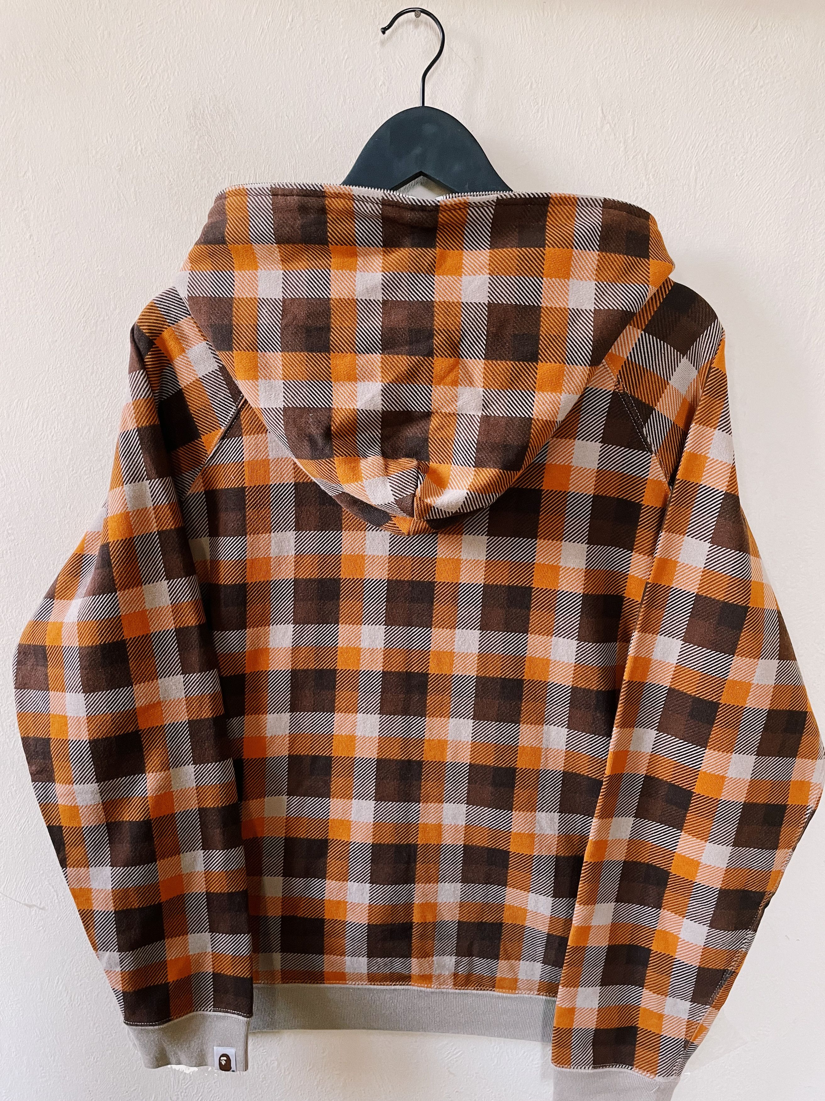 Bape Vintage Y2K Bape A Bathing Ape Checkered Full zip Hoodie Size US M / EU 48-50 / 2 - 2 Thumbnail