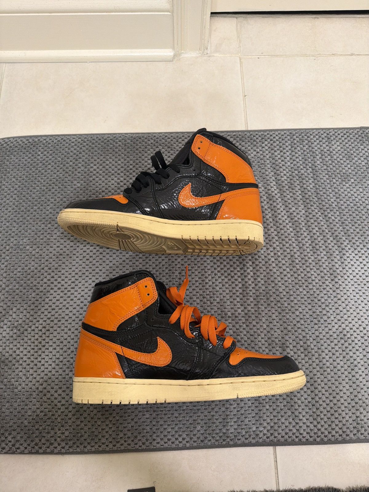 Jordan Brand Jordan 1 Shattered Backboard 3.0 Size US 9.5 / EU 42-43 - 2 Thumbnail