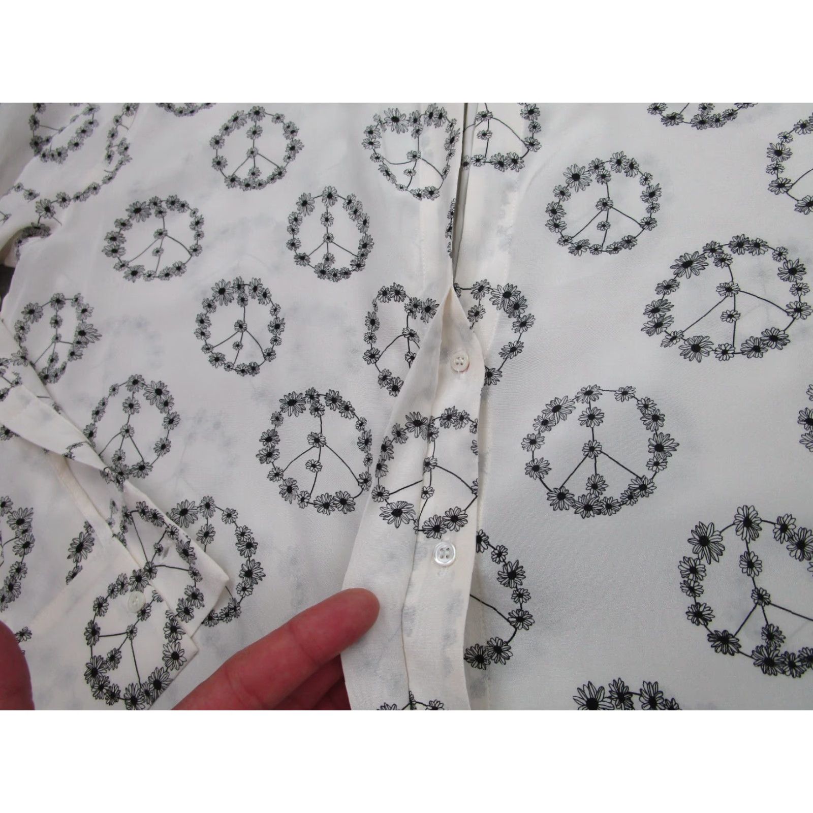 Sandro Sandro Paris Blouse Womens Size 2 White Silk Floral Sheer Long Sleeve Peace Theme Size XS / US 0-2 / IT 36-38 - 5 Thumbnail