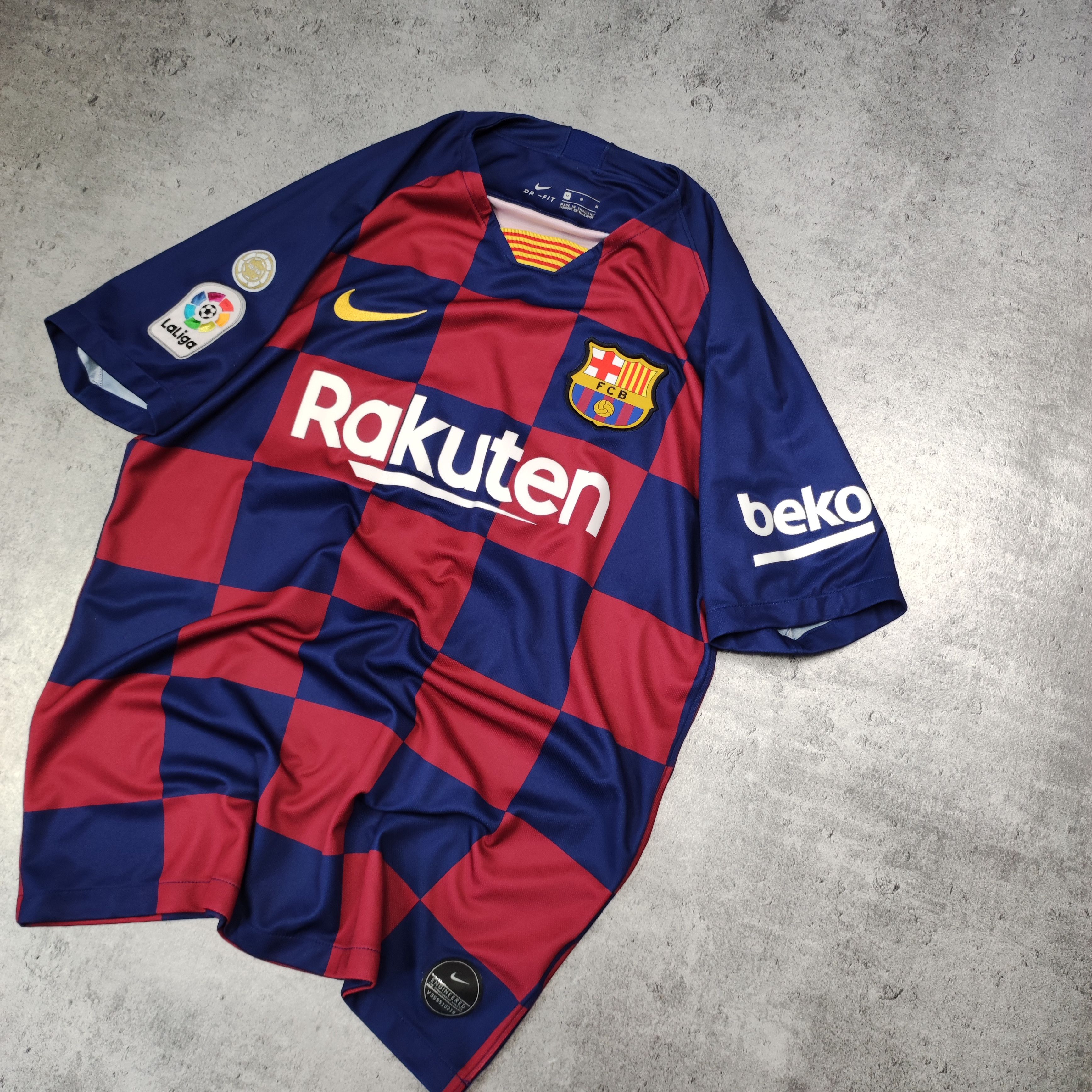 Nike RARE 2018/19 Leo Messi #10 FC Barcelona Home Jersey Size US M / EU 48-50 / 2 - 3 Thumbnail