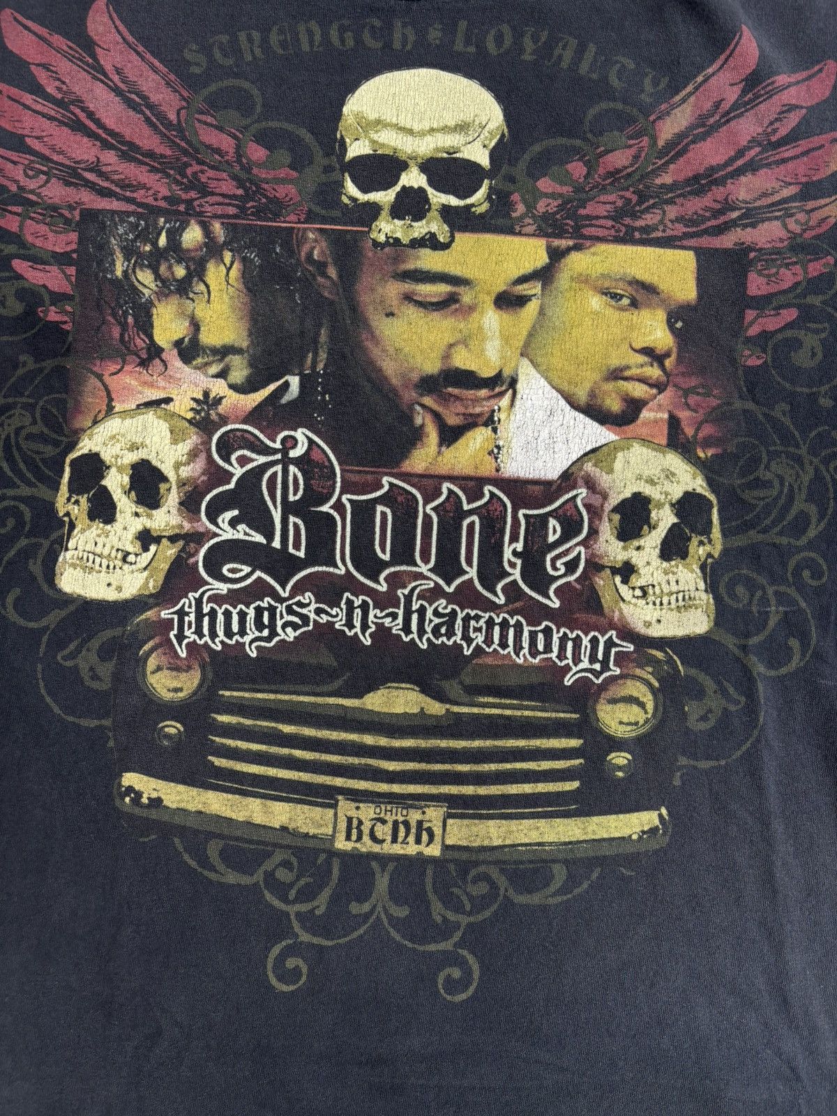 Rap Tees Vintage 90s/2000s Bone Thugs N Harmony Rap T Shirt Size US XL / EU 56 / 4 - 3 Thumbnail
