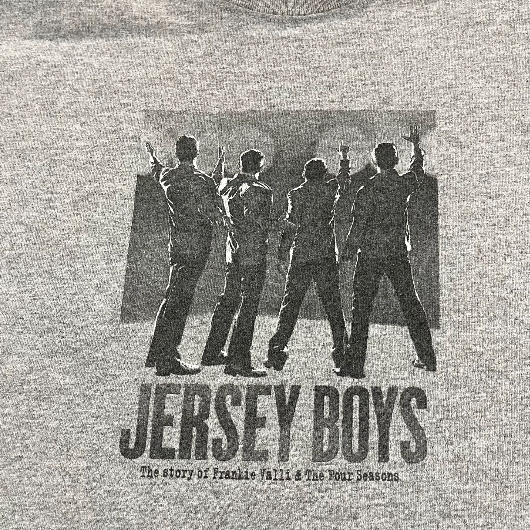 Gildan VINTAGE JERSEY BOYS Shirt Mens XL Gray Logo 2000s Y2K Frankie Valli Four Seasons Short Sleeve Crew Neck Mens Size US L / EU 52-54 / 3 - 2 Thumbnail