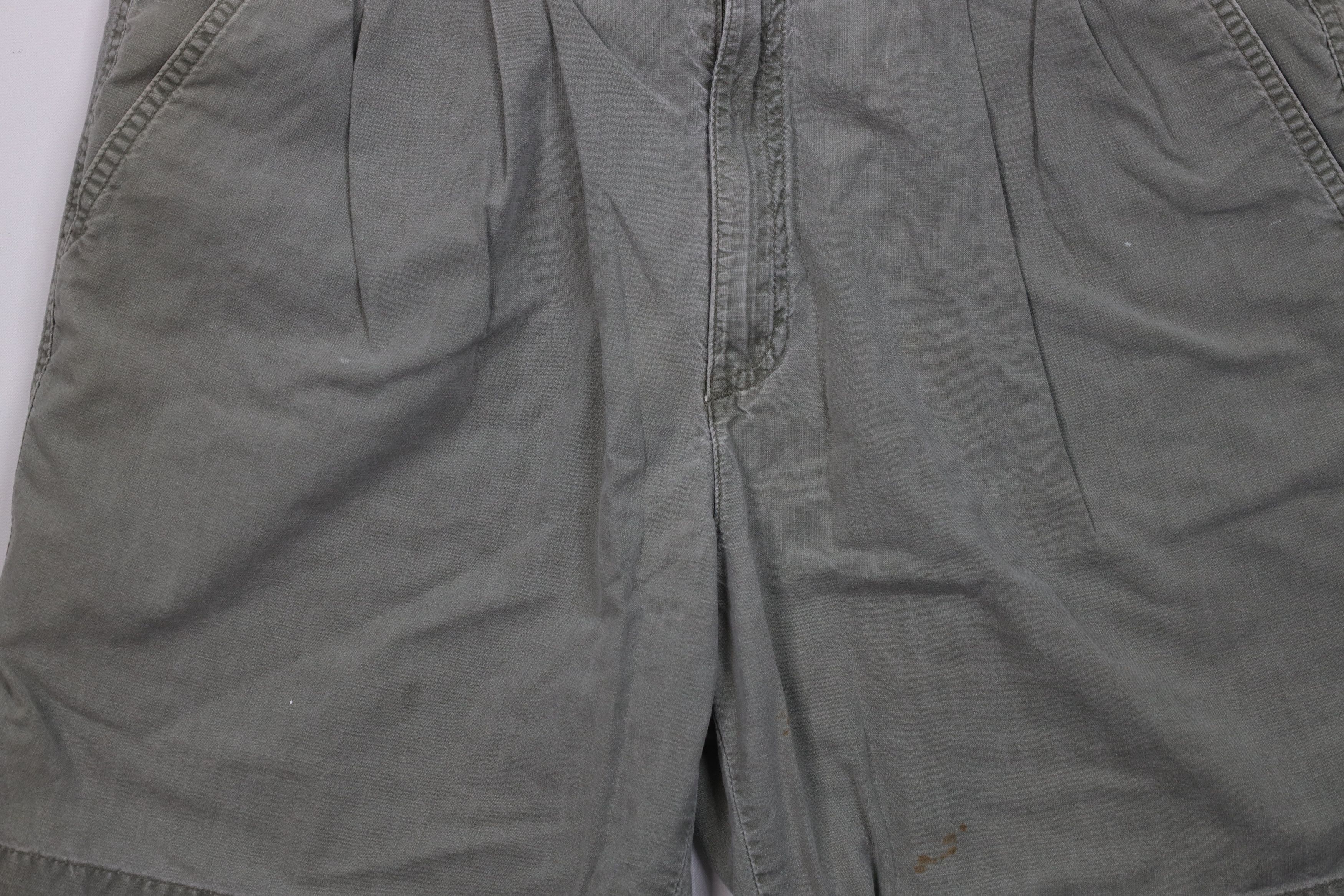 Vintage Vintage 90s Streetwear Above Knee Stonewash Trekking Shorts Size US 34 / EU 50 - 3 Thumbnail