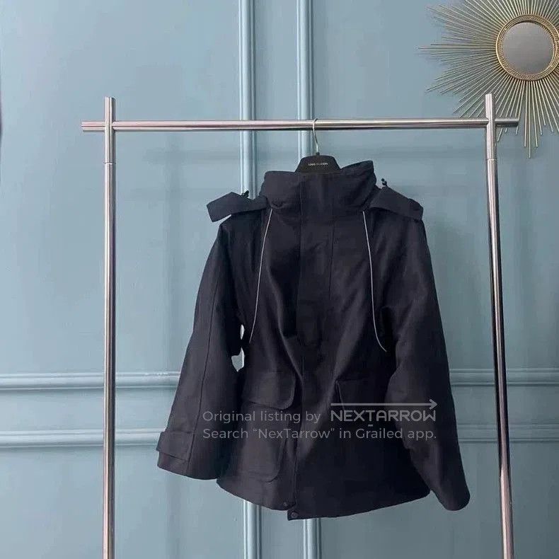 Balenciaga Balenciaga Back Logo Parka Coat. Size US XS / EU 42 / 0 - 1 Thumbnail
