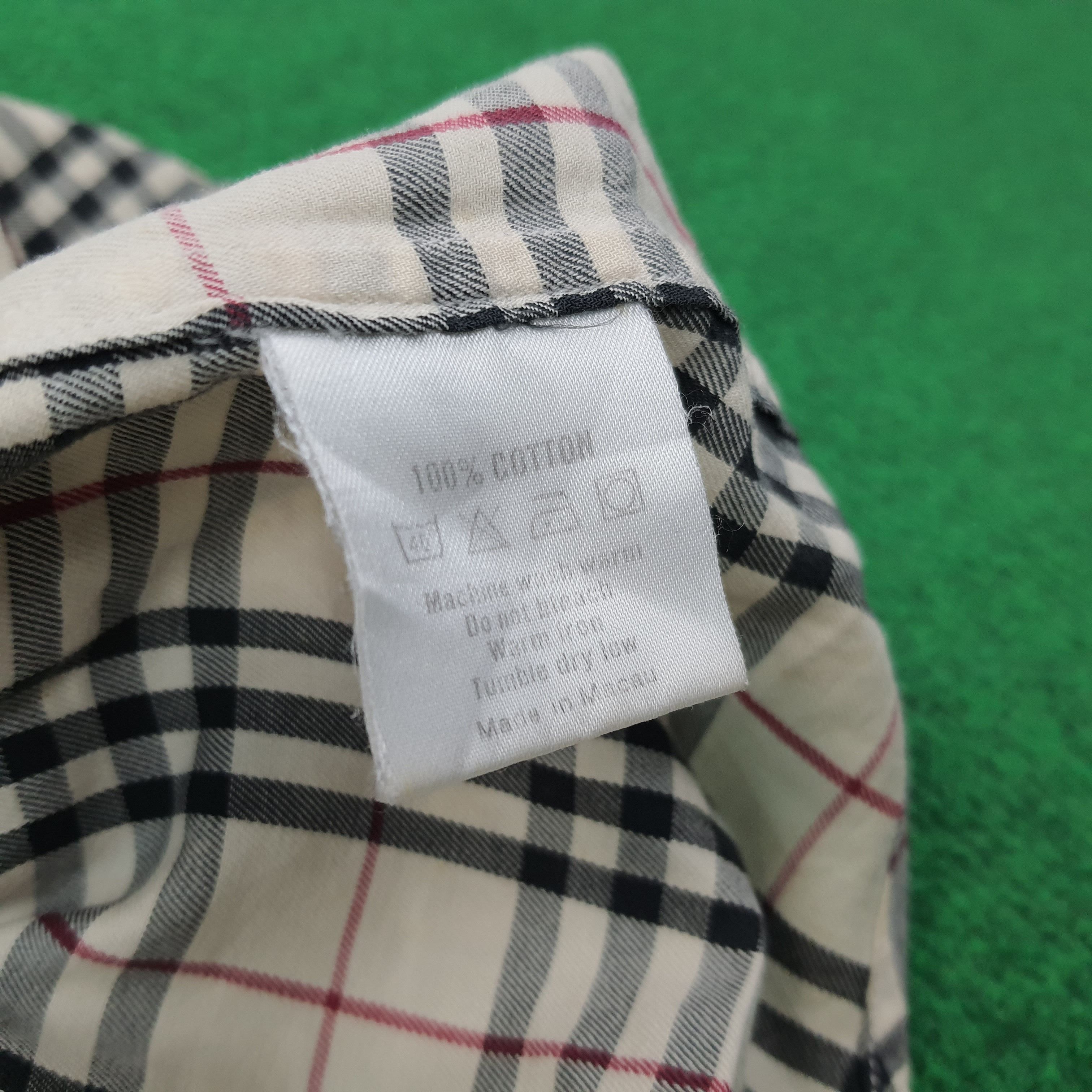 Burberry Vintage Burberry London Nova Check Button Up Shirt C267N8 Size US L / EU 52-54 / 3 - 7 Thumbnail
