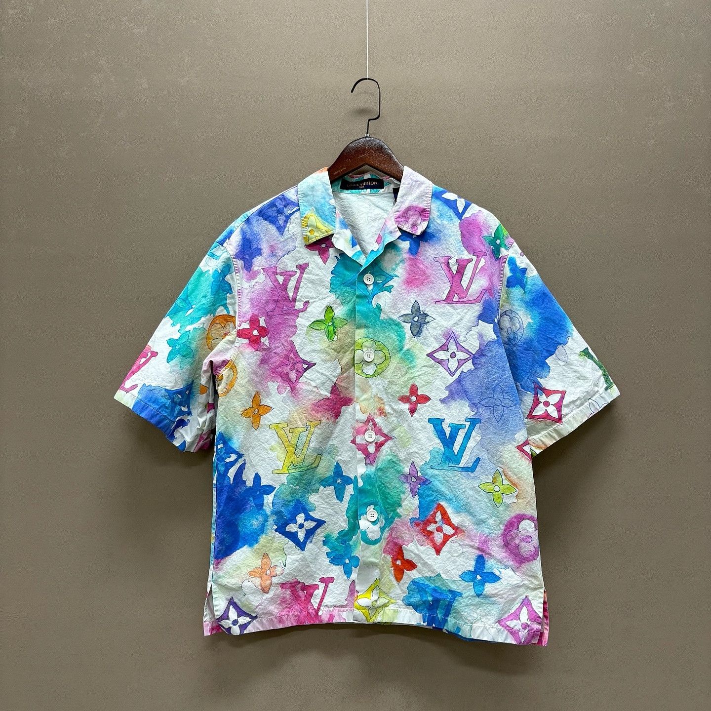 Louis Vuitton Louis Vuitton Watercolor Monogram Short Sleeve Shirt M Size US M / EU 48-50 / 2 - 1 Thumbnail
