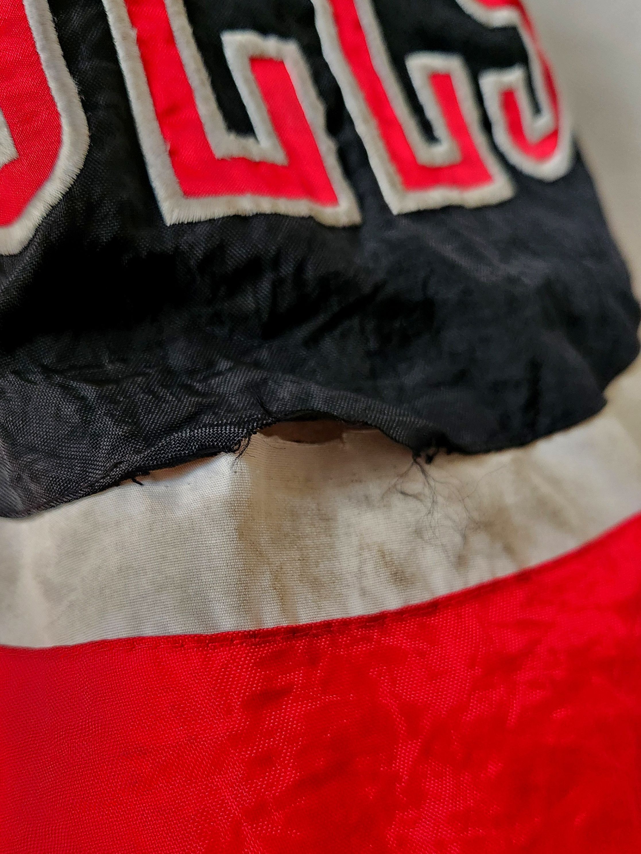 Logo Athletic × Vintage Vintage 90s Chicago Bulls Jacket Puffer Hooded Logo Athletic Size US XL / EU 56 / 4 - 17 Thumbnail