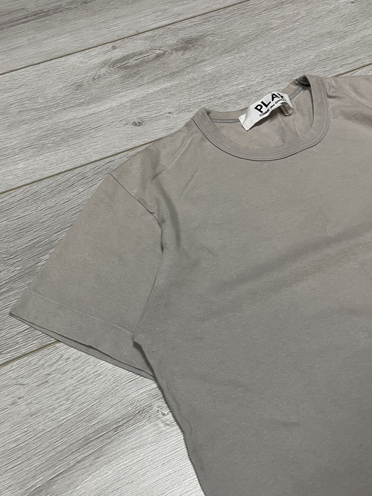 CDG by Comme des Garcons PLAY heart Comme des garçons vintage t-shirt Size US M / EU 48-50 / 2 - 4 Thumbnail