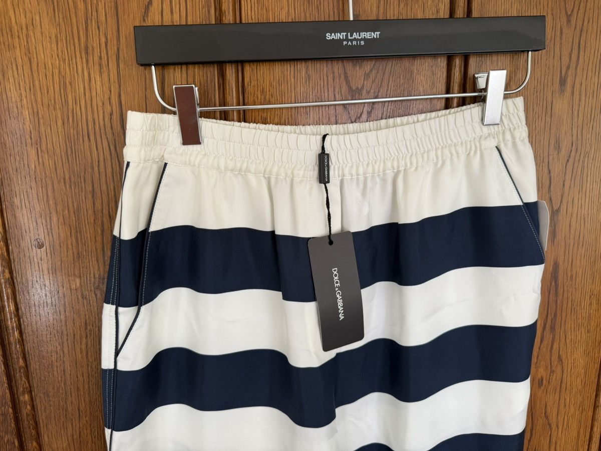 Dolce & Gabbana Dloce & Gabbana silk stripe sailor pants blue white 😍😍😍 Size US 30 / EU 46 - 12 Thumbnail