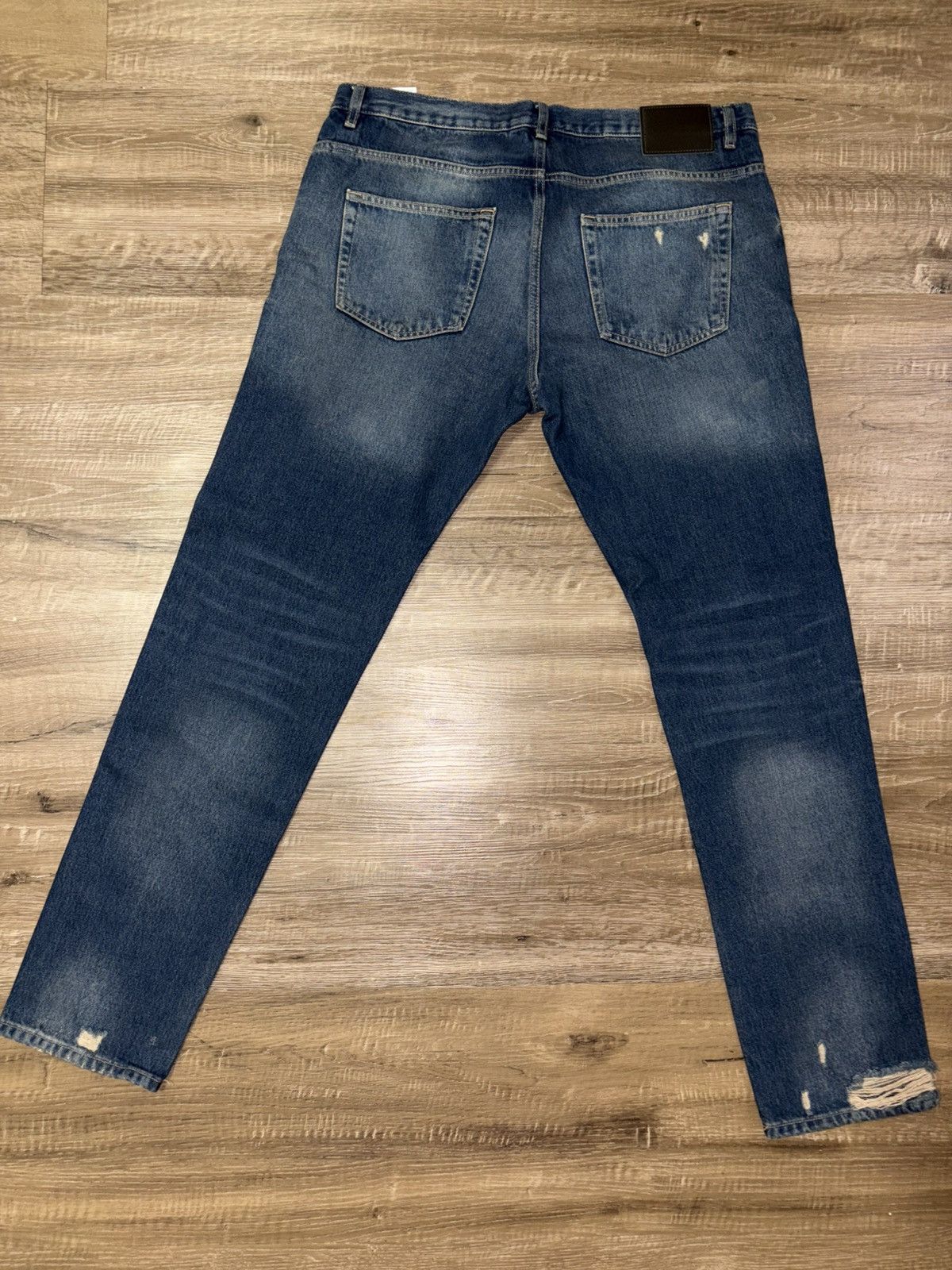 Zara Zara distressed jeans never worn 36x32 Size US 36 / EU 52 - 2 Thumbnail