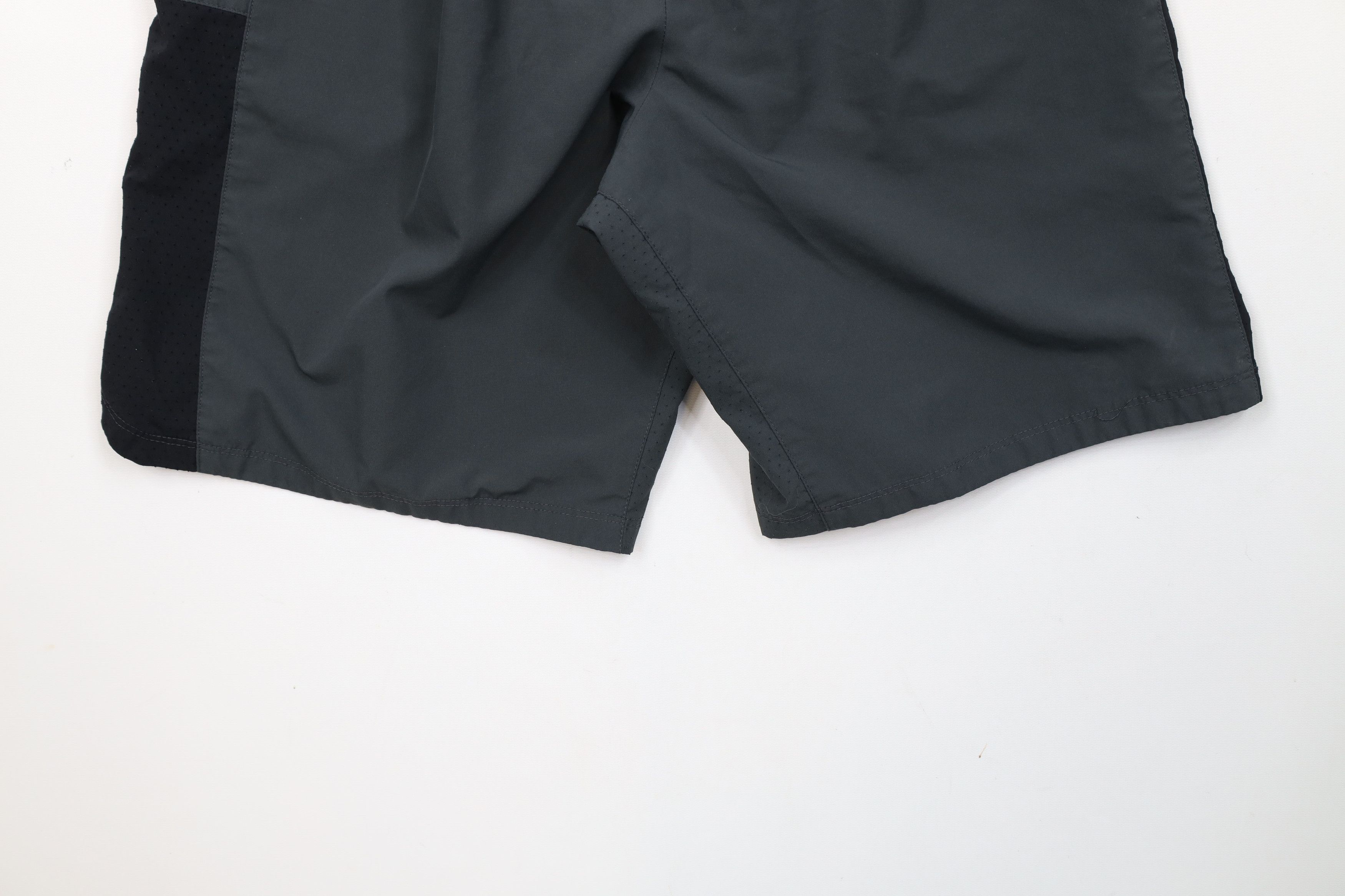 Nike × Vintage Vintage Nike Big Swoosh Lined Running Jogging Gym Shorts Size US 32 / EU 48 - 11 Thumbnail