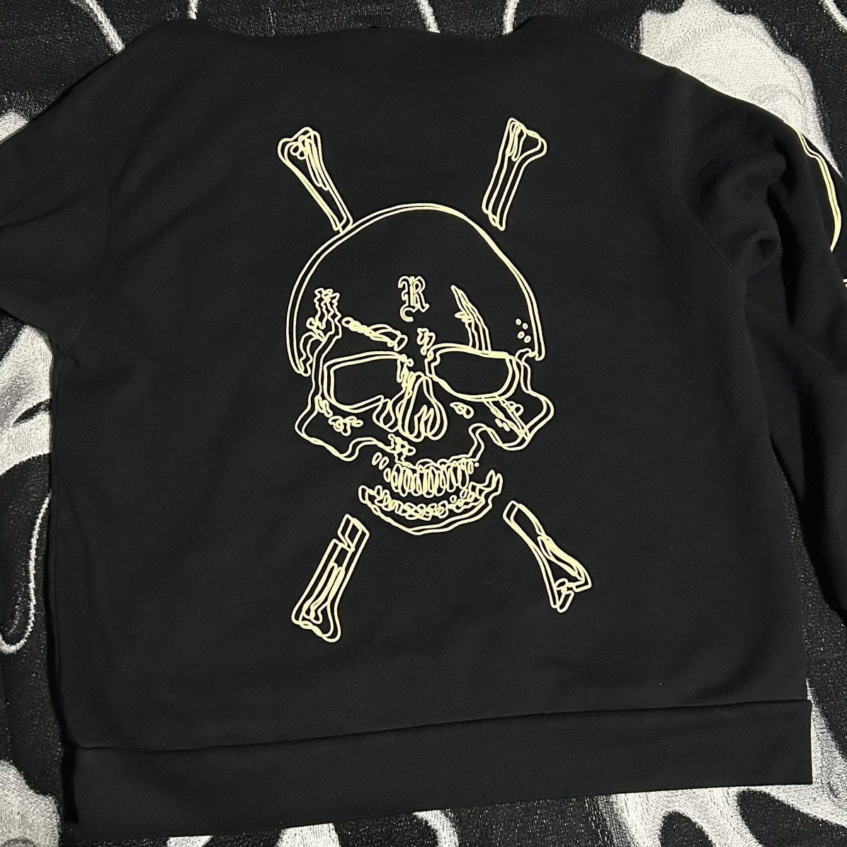 Revenge ReVeNGe x ZiLLaKaMi CRoSSBoNeS HooDiE Size US XL / EU 56 / 4 - 3 Thumbnail