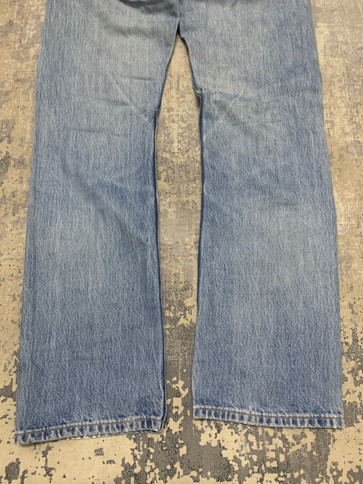 Levi's Vintage Y2K Levis 501 Repaired Denim Jeans W28 Size US 28 / EU 44 - 9 Thumbnail
