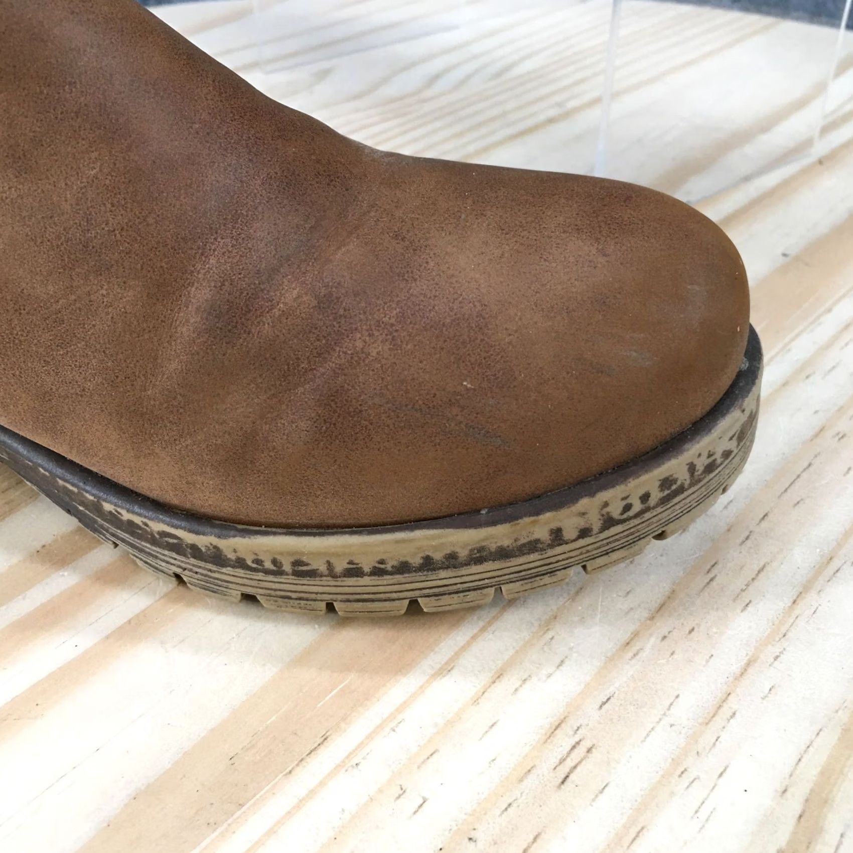 Vintage Maurices Boots Womens 8 M Chelsea Brown Leather Pull On Round Toe Block Heels Shoes Size US 8 / IT 38 - 7 Thumbnail