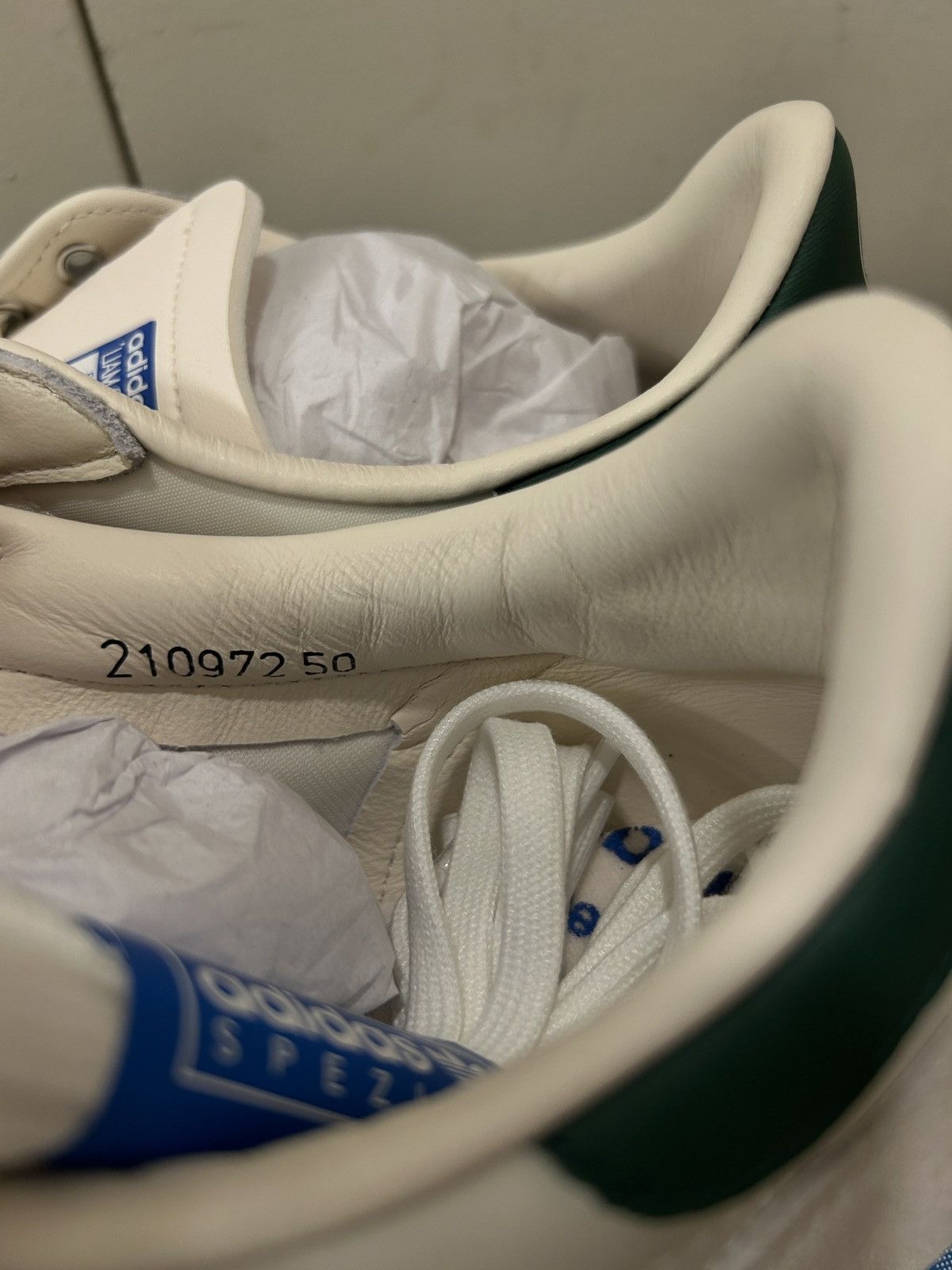 Adidas Size 10 - adidas LG2 SPZL x Liam Gallagher Low Bottle Green Size US 10 / EU 43 - 5 Thumbnail