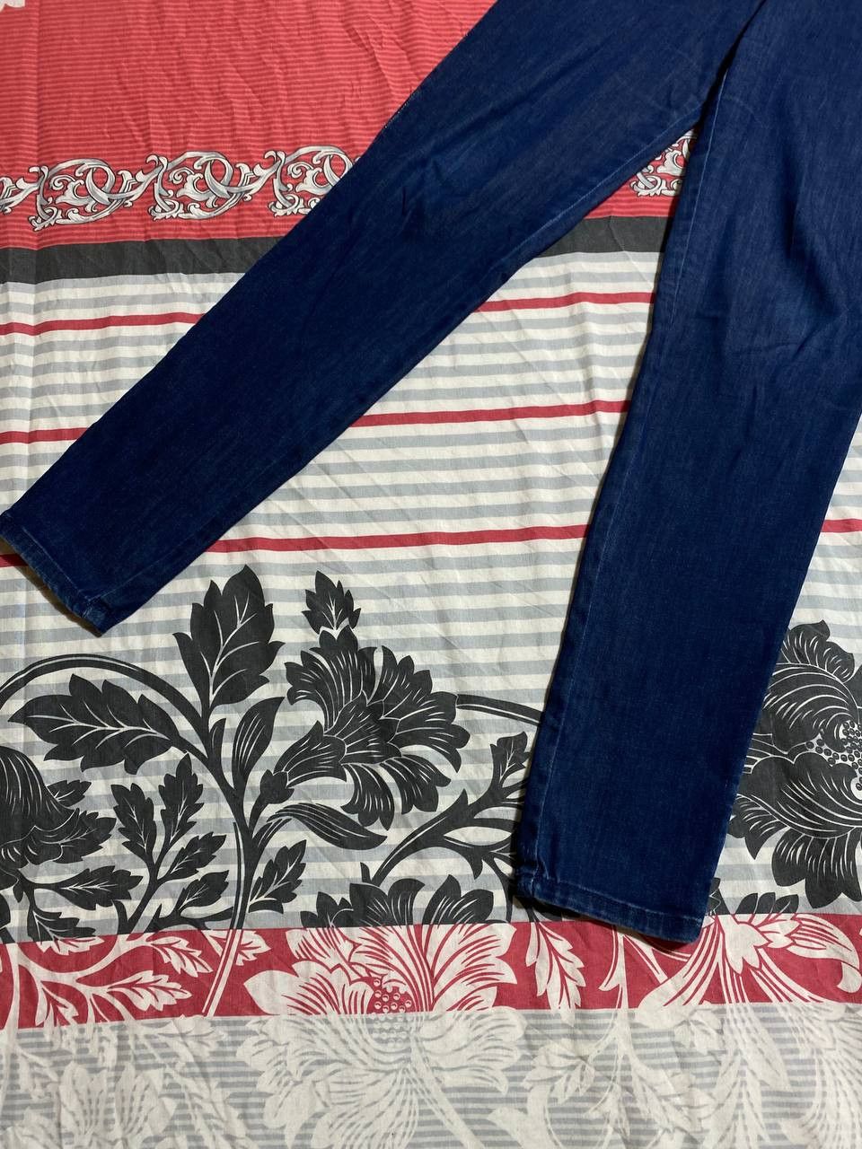 Guess × Vintage Guess Vintage Denim Pants Blue Jeans 90s SKINNY MID Size US 34 / EU 50 - 16 Thumbnail