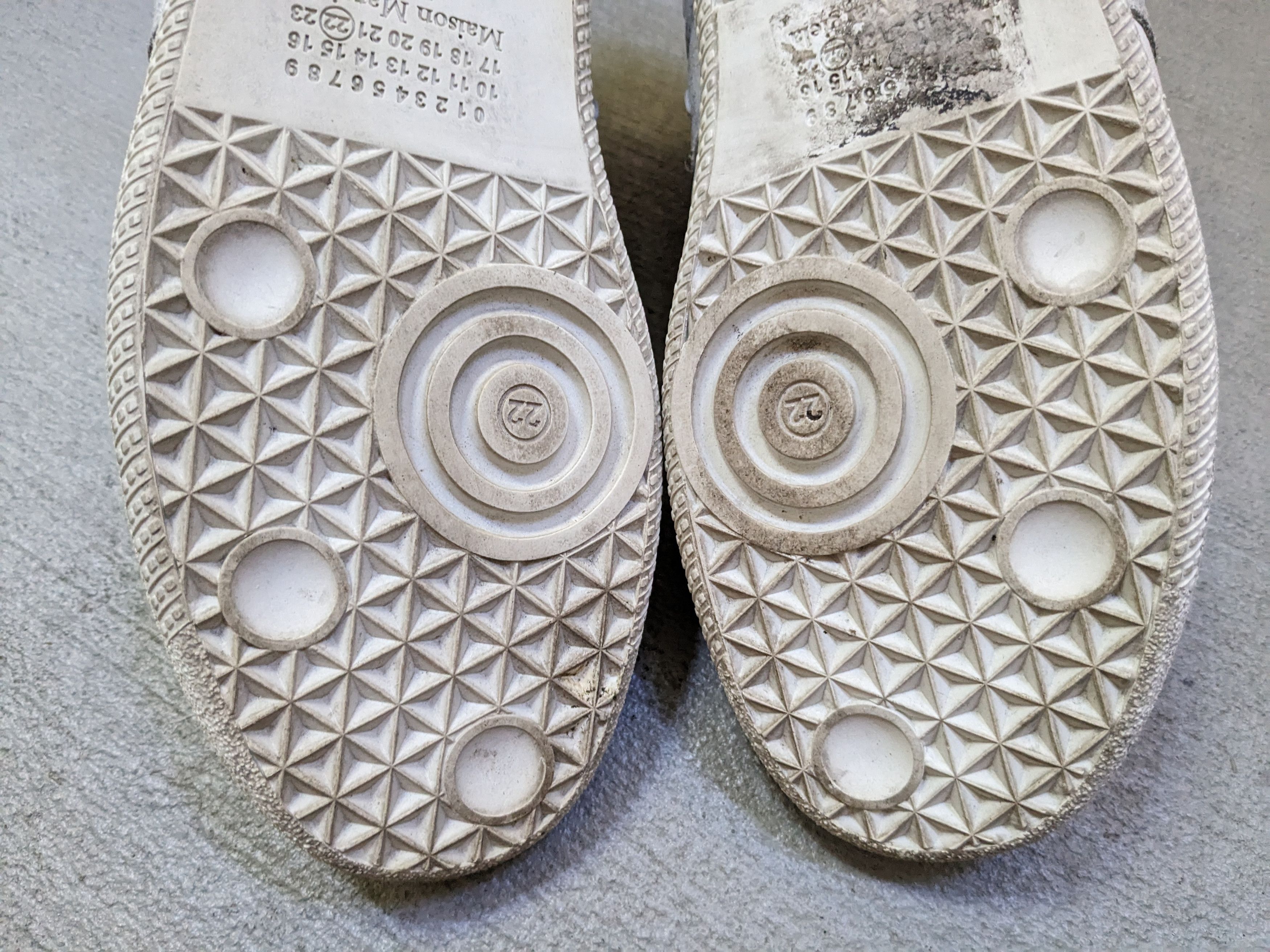 Maison Margiela Maison Margiela GAT Replica White Gray 7 40 Suede Leather Size US 7 / EU 40 - 14 Thumbnail
