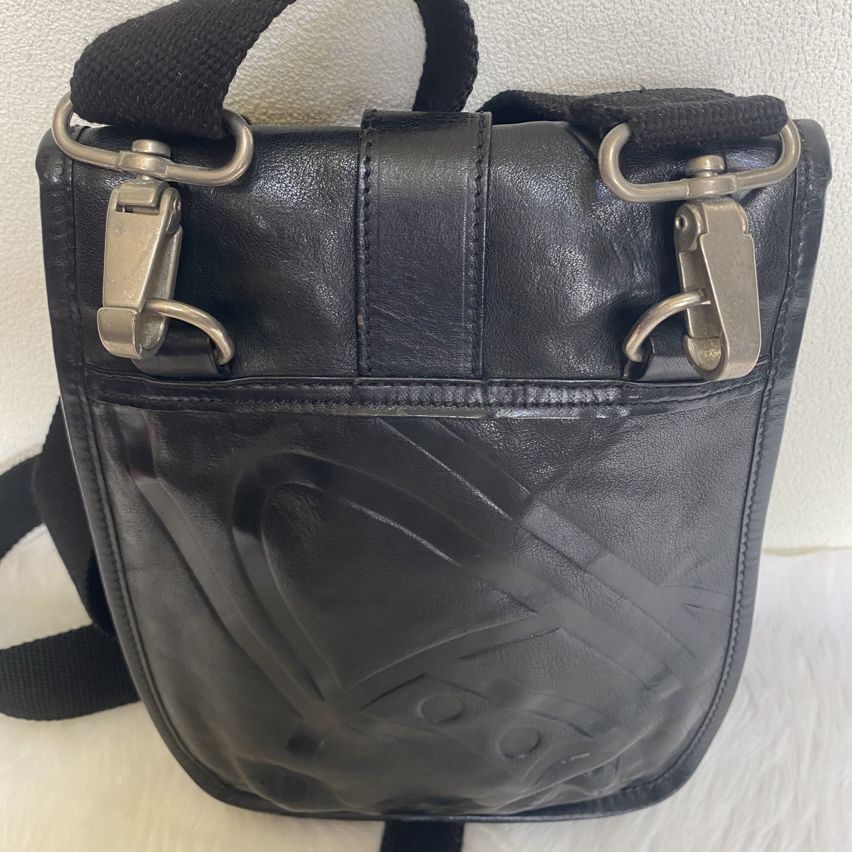 Vivienne Westwood Sacoche Black Orb Logo Embossed Leather Crossbody Bag Size ONE SIZE - 10 Thumbnail
