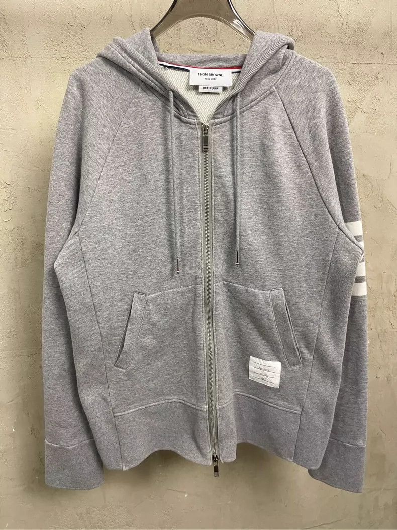 Thom Browne Thom Browne size4 A trench coat with a hood Size US XL / EU 56 / 4 - 4 Thumbnail