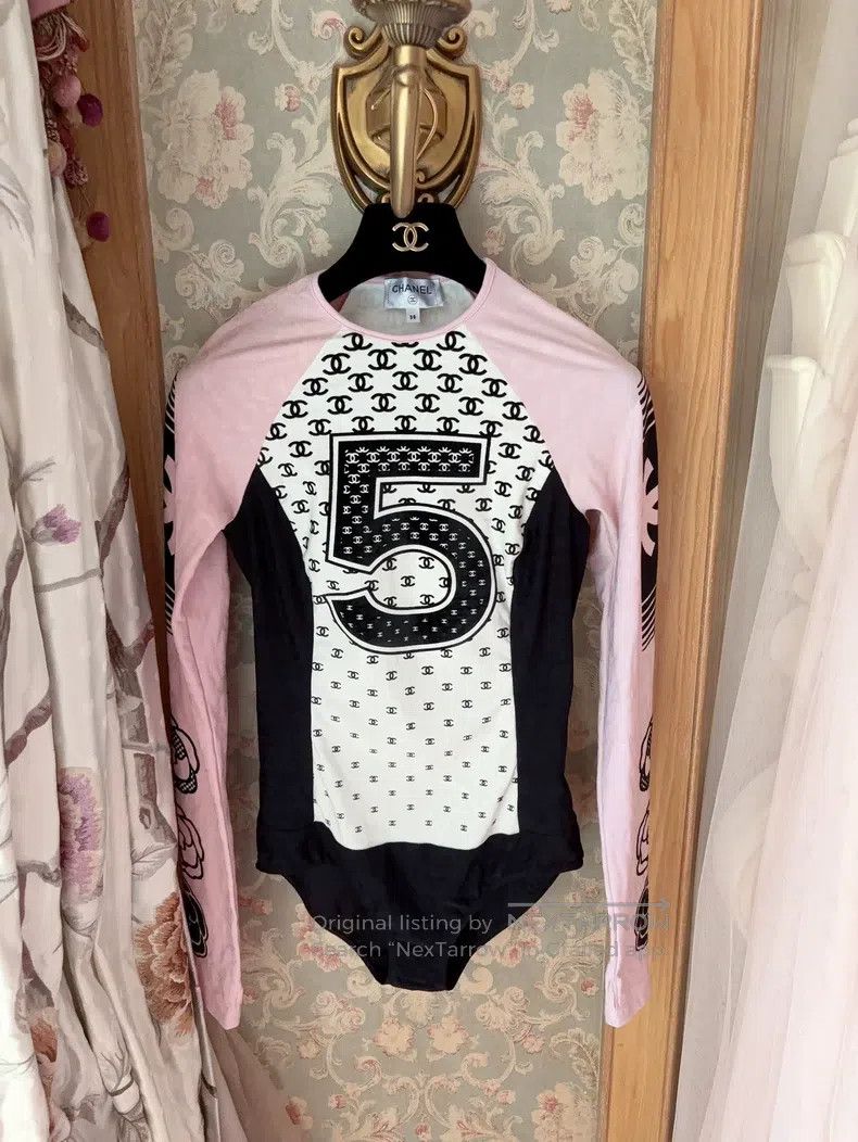 Chanel Chanel 22n ski undershirt jumpsuit Size 25" / US 0 / IT 36 - 1 Thumbnail
