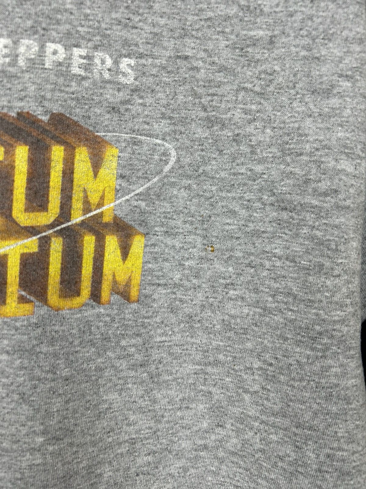 Band Tees VINTAGE RED HOT CHILI PEPPERS STADIUM ARCADIUM TEE Size US M / EU 48-50 / 2 - 6 Thumbnail