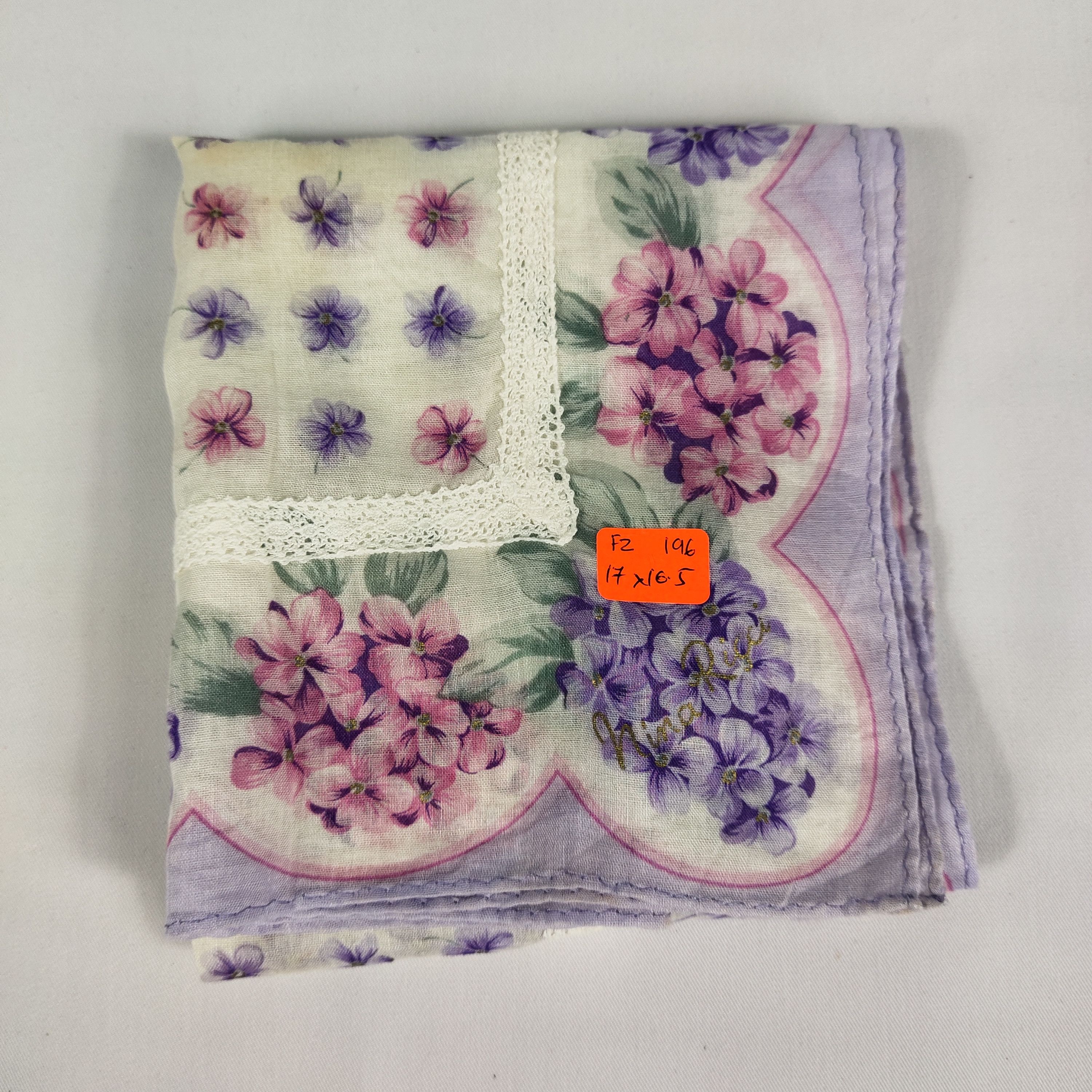 Nina Ricci × Vintage Nina Ricci Handkerchief / Neckerchief / Bandana FZ196 Size ONE SIZE - 2 Thumbnail