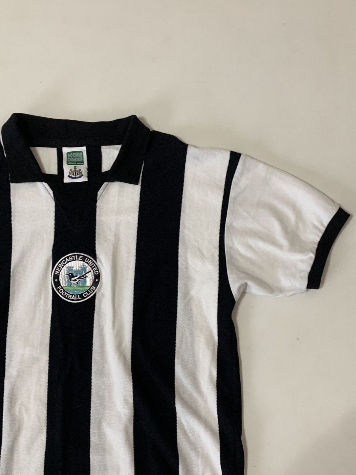 Other Newcastle Home Shirt 1976 -80 ( Score Draw Size US L / EU 52-54 / 3 - 4 Thumbnail