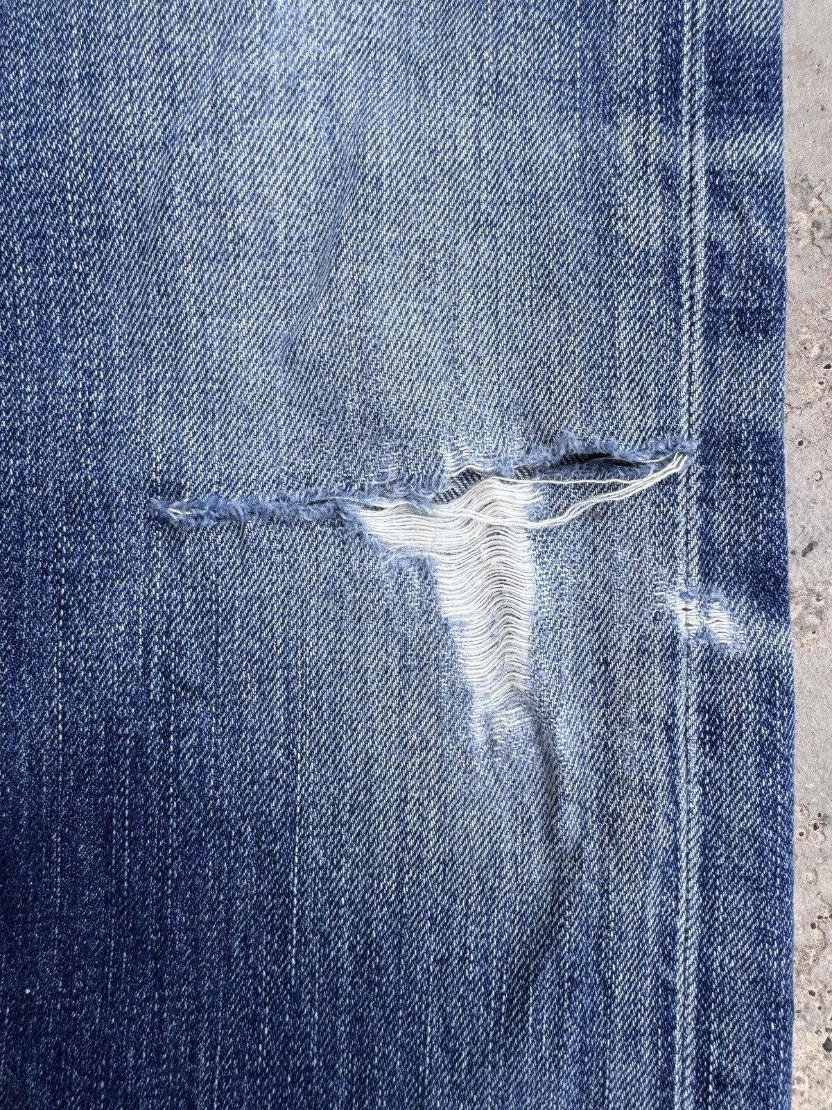 Levi's Vintage Levi's 503 Distressed Blue Denim Jeans Size US 36 / EU 52 - 5 Thumbnail