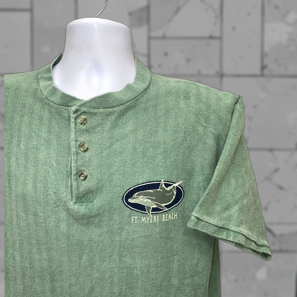 Vintage Guava Beach Mens Henley Style T-Shirt FT MYERS BEACH Green M Shirt Short Sleeve Casual Size US M / EU 48-50 / 2 - 1 Thumbnail