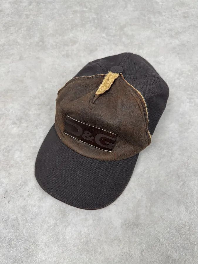 2000s Dolce & Gabbana Shearling Brown Cap