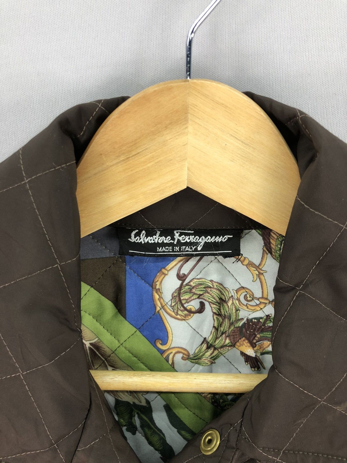 Salvatore Ferragamo Salvatore Ferragamo Quilted Jacket Golden Button Size US M / EU 48-50 / 2 - 11 Thumbnail