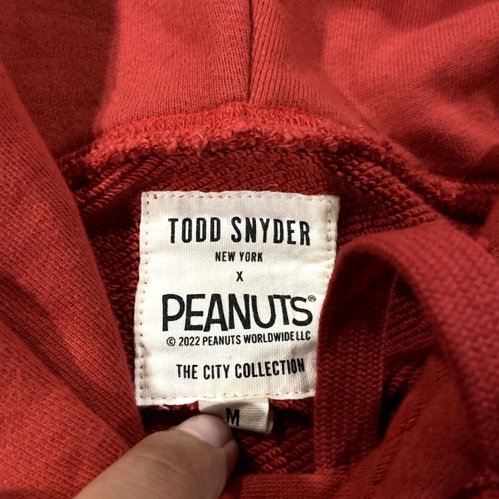 Todd Snyder Todd Snyder Peanuts Snoopy Hoodie Medium Red Graphic Print Mens Pullover Limited Edition M Size US M / EU 48-50 / 2 - 3 Thumbnail