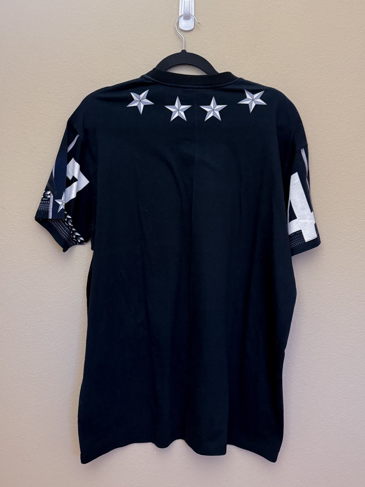 Givenchy Givenchy Shark & Mermaid Print Oversized XS T-shirt Size US XS / EU 42 / 0 - 2 Thumbnail