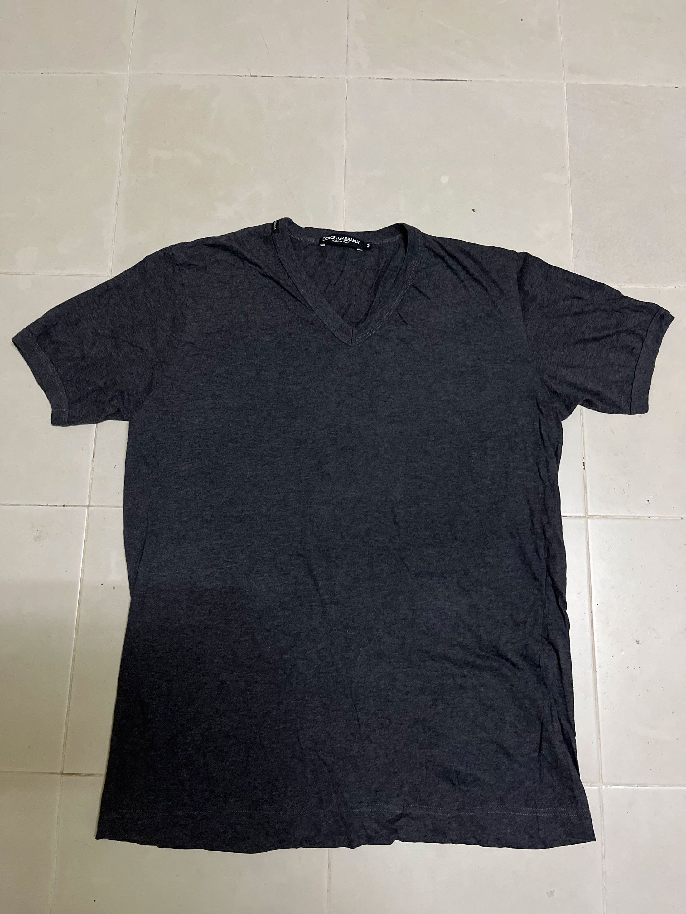 Dolce & Gabbana Dolce & Gabbana V Neck Tipped Blank Short Sleeve Size US XL / EU 56 / 4 - 1 Thumbnail