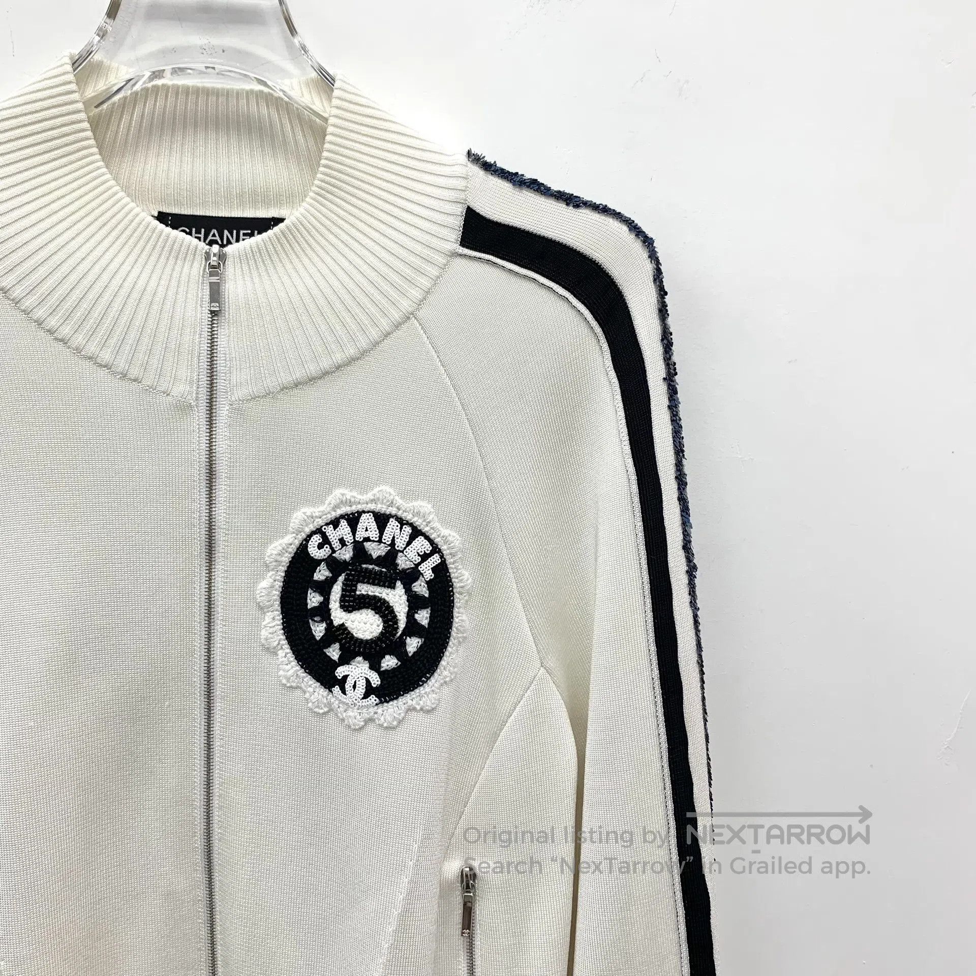 Chanel Chanel White Logo Crystal Embroidered Stand Collar Zip Lon Size XS / US 0-2 / IT 36-38 - 3 Thumbnail