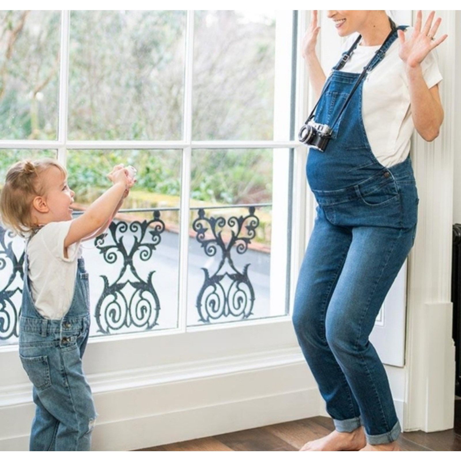 Other Seraphine Maternity Overall Denim Dungarees Trav Light 6 Size US L / EU 52-54 / 3 - 4 Thumbnail