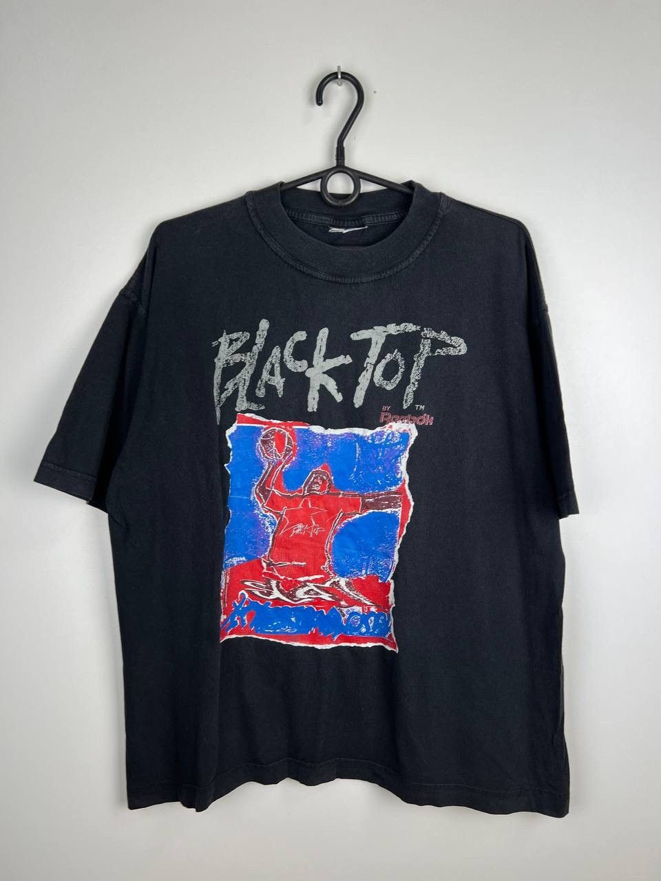 Vintage Reebok Black Top 90s vintage t-shirts size XL Size US XL / EU 56 / 4 - 1 Thumbnail