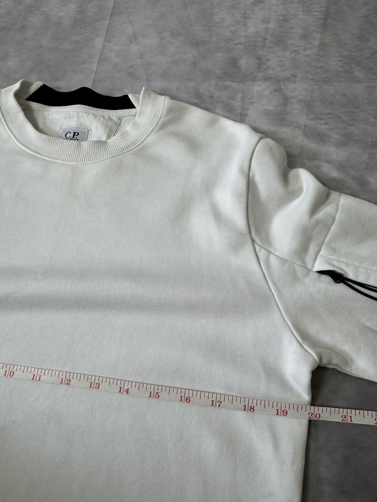 C.P. Company C.P. Company White Sweatshirt – Size S Size US S / EU 44-46 / 1 - 7 Thumbnail
