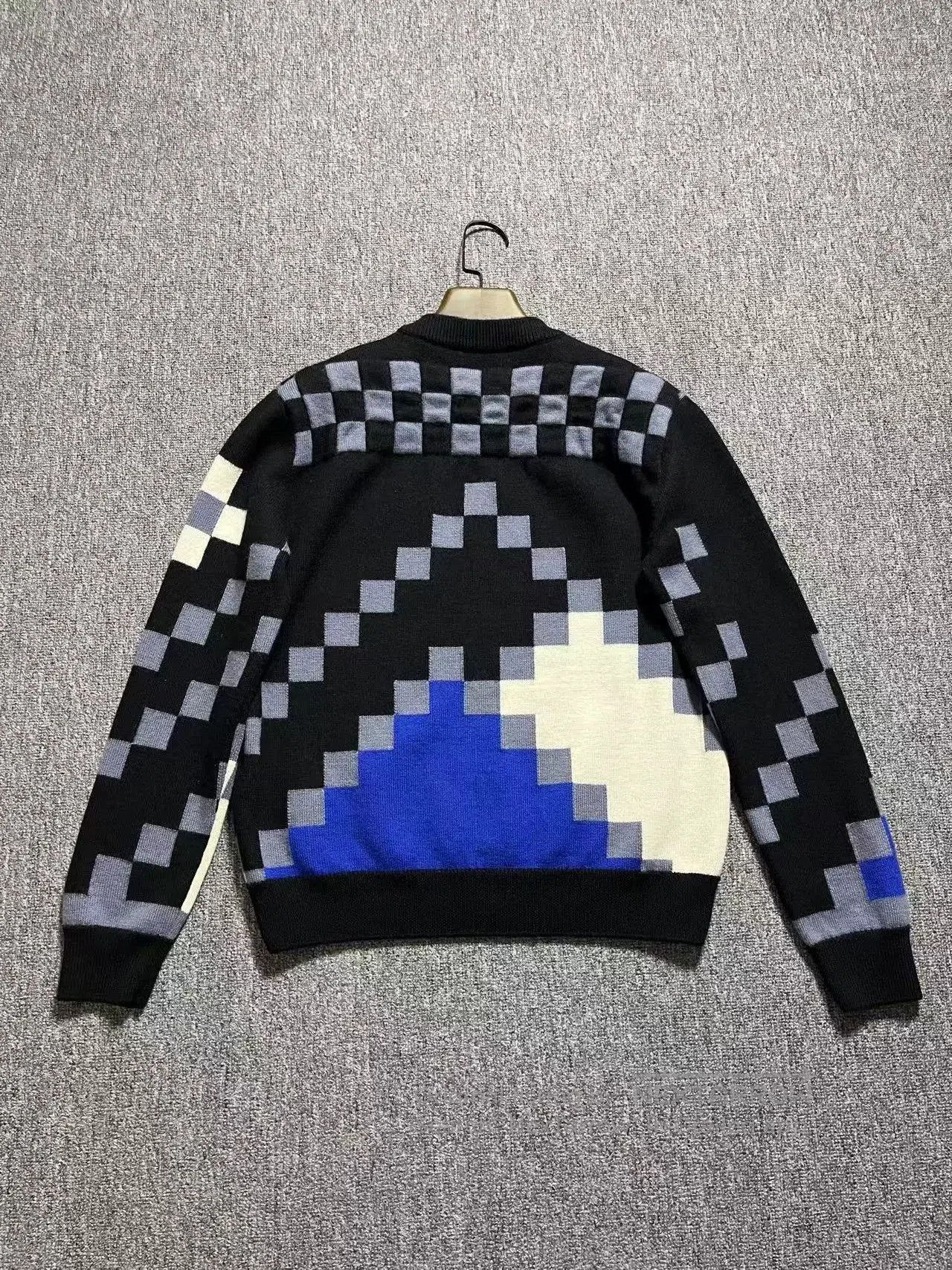 Louis Vuitton Louis Vuitton Mosaic Colorblock Wool Sweater. Size US XS / EU 42 / 0 - 2 Thumbnail