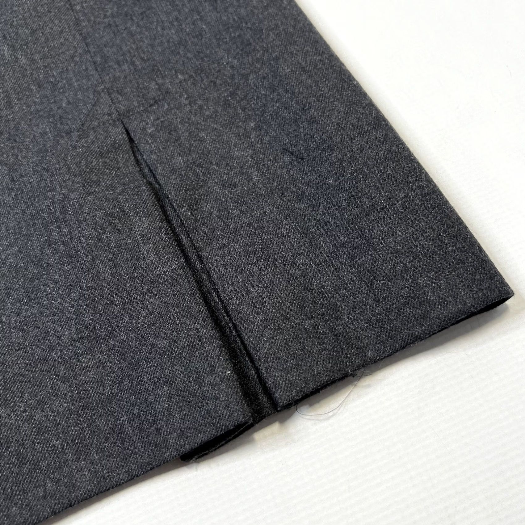 Pendleton VINTAGE Pendleton Skirt Long Womens 10 Gray 100% Virgin Wool Pleated Front Zip Lined USA Made Size 32" / US 10 / IT 46 - 3 Thumbnail
