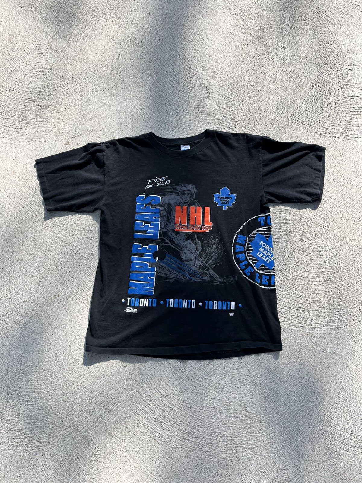 image of Made In USA x Salem Vintage 1992 Toronto Maple Leafs in Black, Men's (Size XL)