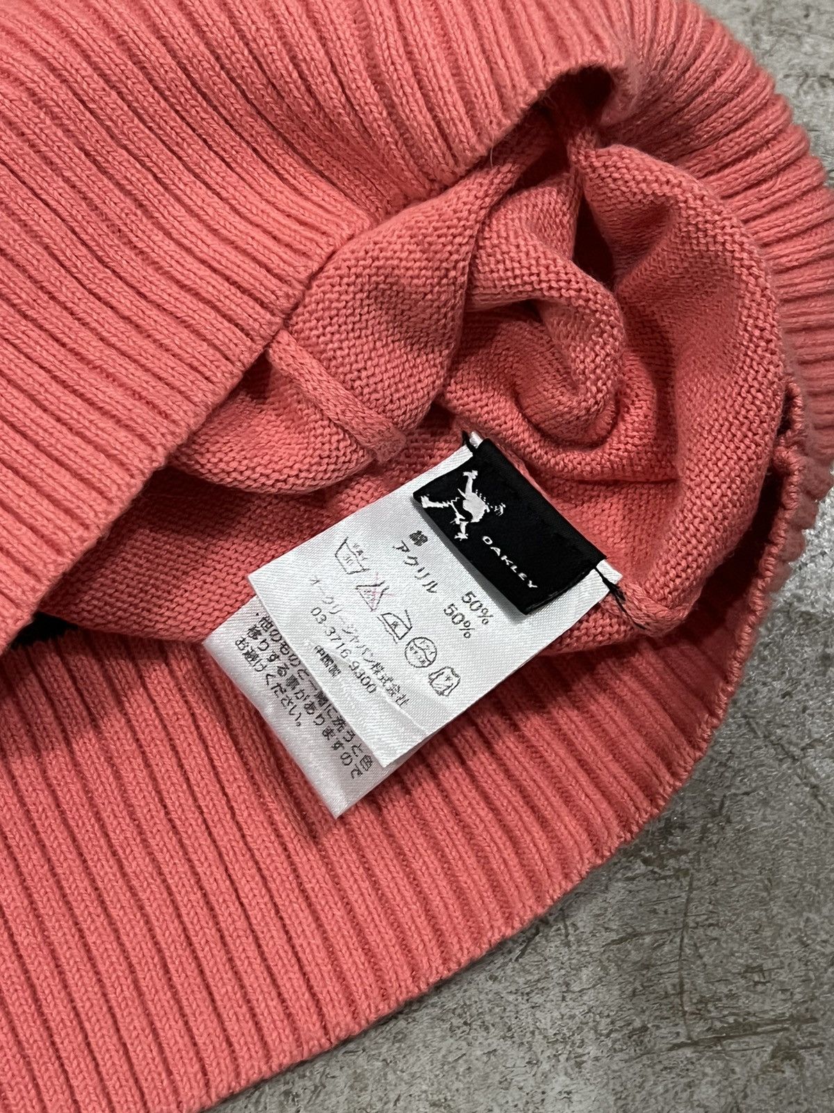 Oakley × Travis Scott × Vintage Rare! Pink Oakley Softwear Skull Logo Design Knitted Vest Size US L / EU 52-54 / 3 - 6 Thumbnail