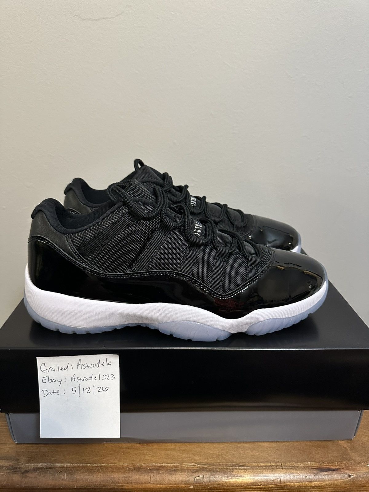 Jordan Brand Nike Air Jordan 11 Retro Low Space Jam 2024 Size 13 Size US 13 / EU 46 - 1 Thumbnail