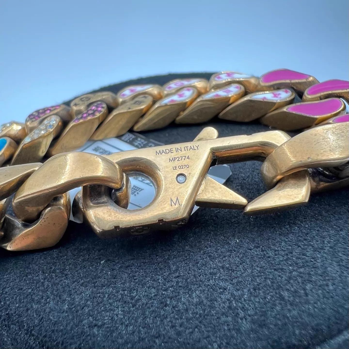 Louis Vuitton LV Enamel Gradient Cuban Link Bracelet M Size ONE SIZE - 5 Thumbnail