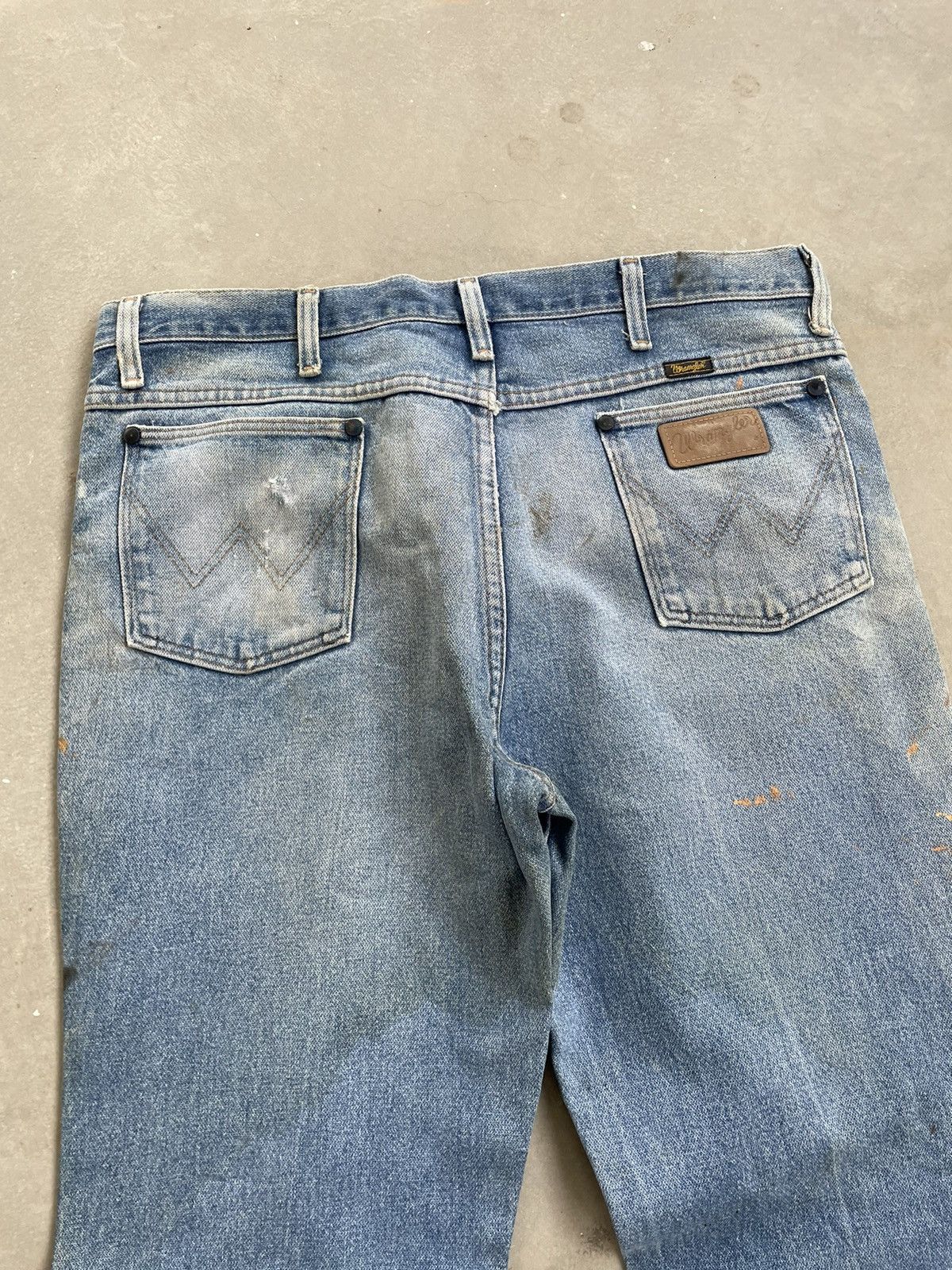 Wrangler WRANGLER DISTRESSED PAINT DENIM PANT Size US 36 / EU 52 - 6 Thumbnail