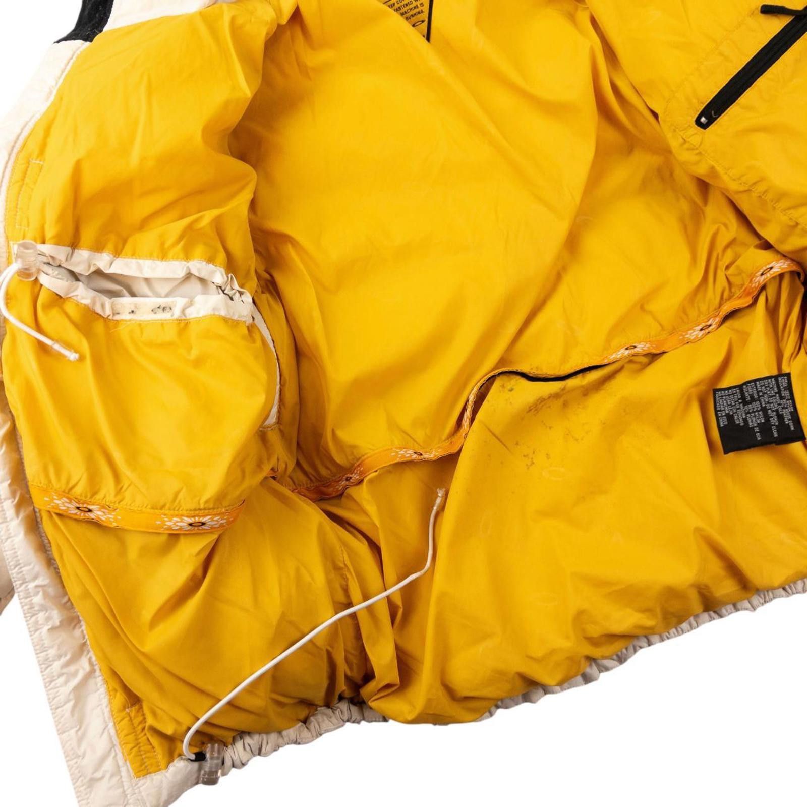 Oakley Vintage Oakley Zip Up Puffer Snowboarding Jacket Size S Size US S / EU 44-46 / 1 - 5 Thumbnail