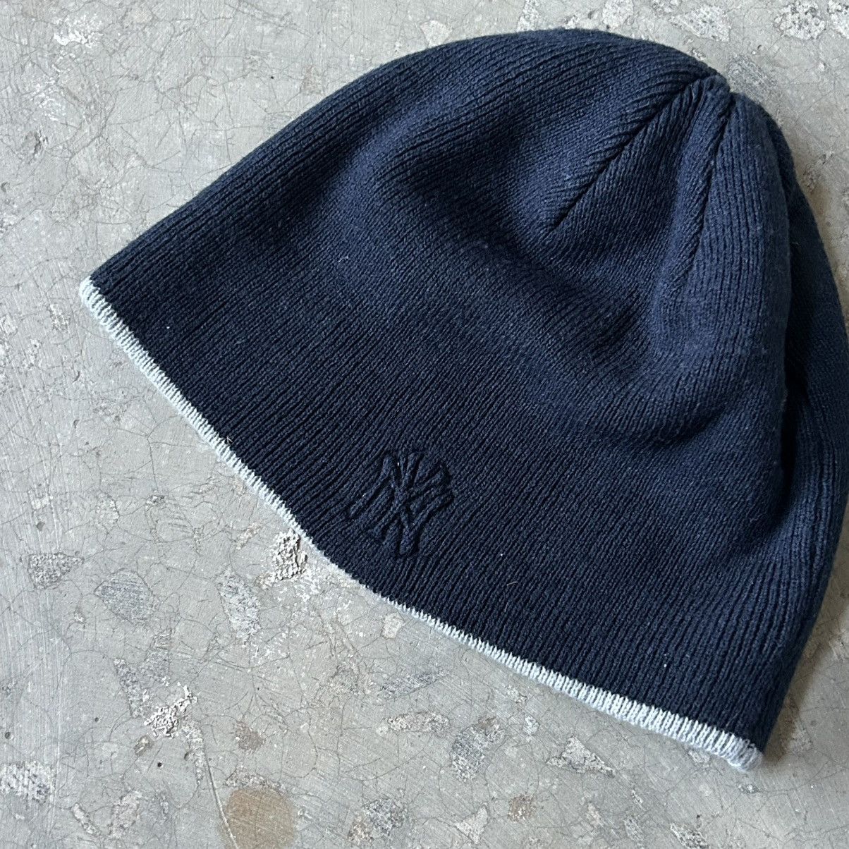 New Era New Era Yankees Beanie Knit Hat Navy Y2K Size ONE SIZE - 4 Thumbnail
